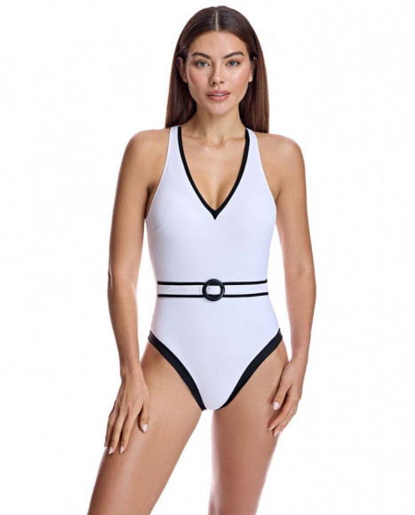 Bañador para mujer escote redondo con copa en color blanco Bañador para mujer escote redondo con copa en color blanco